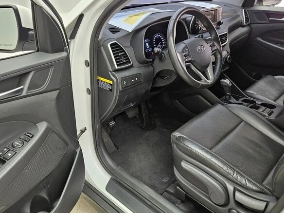 2021 Hyundai Tucson III Рестайлинг, белый, 1650010 рублей - вид 5