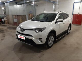 2017 Toyota RAV4 IV (XA40) Рестайлинг, белый, 3500000 рублей, вид 4