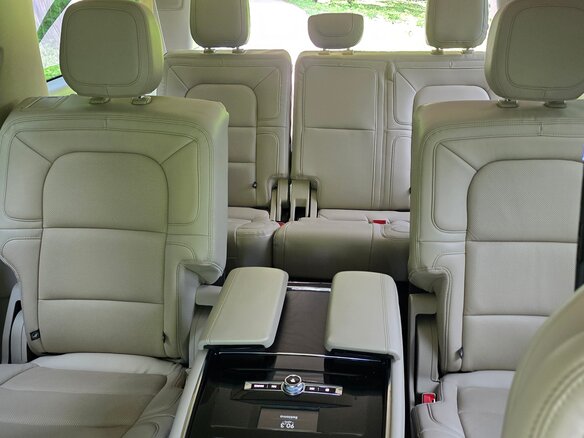 2020 Lincoln Navigator L IV, чёрный, 9800000 рублей - вид 9