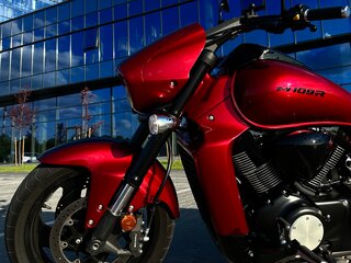 2021 Suzuki Boulevard M109R, красный, 1500000 рублей, вид 2