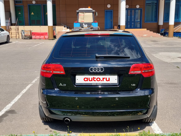 2010 Audi A3 II (8P) Рестайлинг 2, чёрный, 1000000 рублей - вид 7