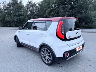 2016 Kia Soul II Рестайлинг, белый, 1270000 рублей, вид 4