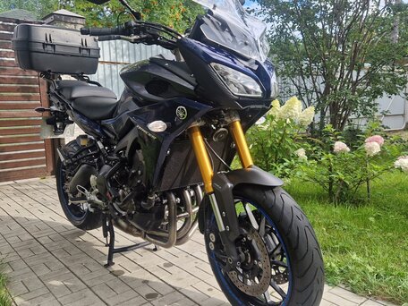 2016 Yamaha MT-09 Tracer (FJ-09), серый, 800000 рублей, вид 2