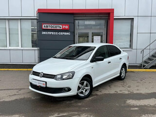 2015 Volkswagen Polo V, белый, 687722 рублей, вид 3