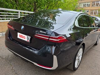 2024 BMW 5 серии Long 525Li VIII (G60/G61/G68), синий, 5800000 рублей, вид 2