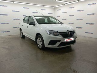 2018 Renault Logan II Рестайлинг, белый, 620000 рублей, вид 2