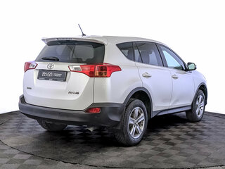 2015 Toyota RAV4 IV (XA40), белый, 1960000 рублей, вид 5