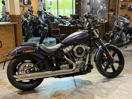 2026 Harley-Davidson Street Bob, фиолетовый, 2290000 рублей, вид 5