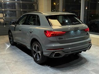 2026 Audi Q3 45 TFSI II (F3), серый, 5690000 рублей, вид 4