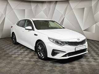 2019 Kia Optima IV Рестайлинг, белый, 1395150 рублей, вид 3