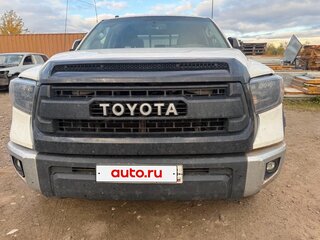 2013 Toyota Tundra II, белый, 2249000 рублей, вид 2