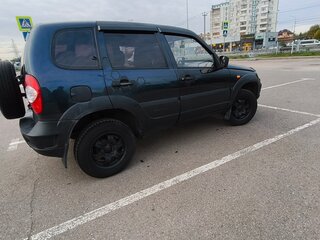 2010 Chevrolet Niva I Рестайлинг, синий, 390000 рублей, вид 4