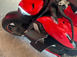 2022 Ducati Streetfighter V2, красный, 1450000 рублей, вид 3