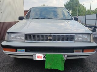 1985 Toyota Corolla V (E80), белый, 190000 рублей, вид 1