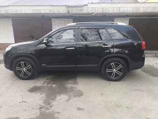 2013 Kia Sorento II Рестайлинг, чёрный, 1800000 рублей, вид 3