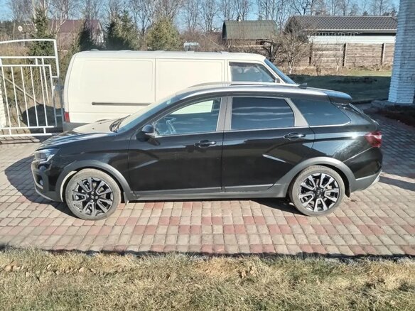 2024 Lada (ВАЗ) Vesta SW Cross I Рестайлинг (NG), чёрный, 1450000 рублей - вид 4