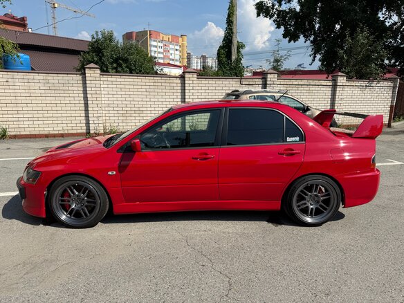 2004 Mitsubishi Lancer Evolution VIII, красный, 3150000 рублей - вид 5