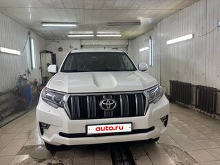 2019 Toyota Land Cruiser Prado 150 Series Рестайлинг 2, белый, 4000000 рублей, вид 2