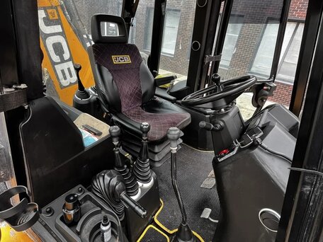 2018 JCB 3CX, 7600000 рублей, вид 5
