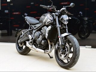 2021 Triumph Trident 660, чёрный, 640000 рублей, вид 1