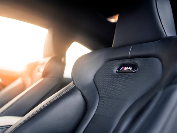 2018 BMW M4 F82/F83 Рестайлинг, синий, 6550000 рублей - вид 19