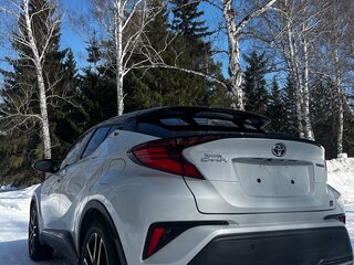 2023 Toyota C-HR I Рестайлинг, белый, 3500000 рублей, вид 5
