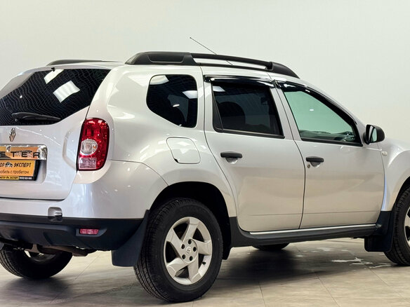 2014 Renault Duster I, серебристый - вид 3
