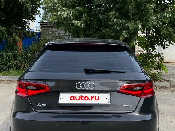 2013 Audi A3 III (8V), коричневый, 1100000 рублей - вид 2