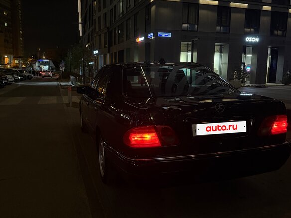1998 Mercedes-Benz E-Класс 240 II (W210, S210), чёрный, 515000 рублей - вид 20