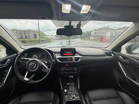 2018 Mazda 6 III (GJ) Рестайлинг, белый, 1520000 рублей - вид 5