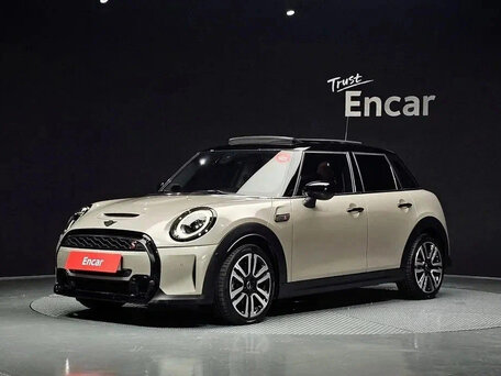 Mini Hatch III (F55/F56) Рестайлинг 2