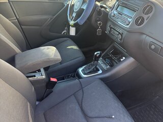 2013 Volkswagen Tiguan I Рестайлинг, чёрный, 1300000 рублей, вид 4