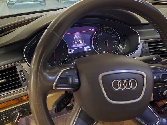 2010 Audi A7 I (4G), бежевый, 2500000 рублей - вид 11