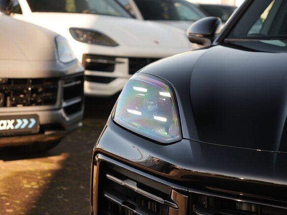 2025 Porsche Cayenne E-Hybrid Coupé III Рестайлинг, чёрный - вид 21