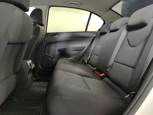 2012 Peugeot 408 I, белый, 329850 рублей - вид 11