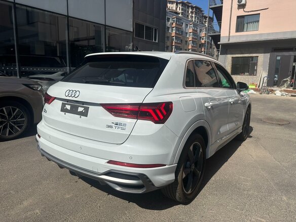 2021 Audi Q3 35 TFSI II (F3), белый, 2310000 рублей - вид 3
