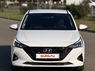 2021 Hyundai Solaris II Рестайлинг, белый, 1520000 рублей, вид 3