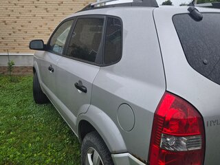 2004 Hyundai Tucson I, серебристый, 530000 рублей, вид 2