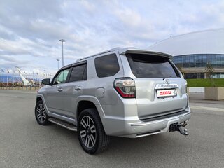 2019 Toyota 4Runner V Рестайлинг, серебристый, 4100000 рублей, вид 4