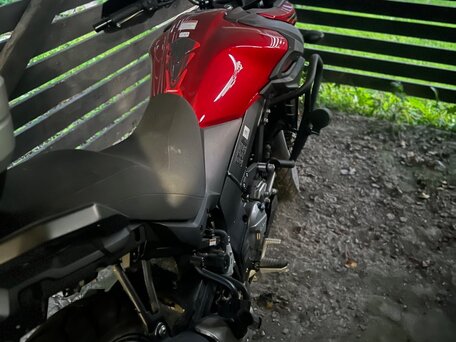 2021 Suzuki V-Strom DL 650, красный, 1100000 рублей, вид 4