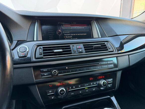 2016 BMW 5 серии 528i xDrive VI (F10/F11/F07) Рестайлинг, белый, 2370000 рублей - вид 14
