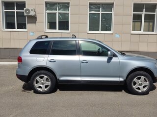 2004 Volkswagen Touareg I, серый, 730000 рублей, вид 4
