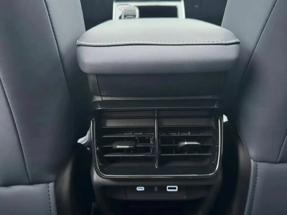 2026 Geely Atlas II, зелёный, 4119990 рублей - вид 12