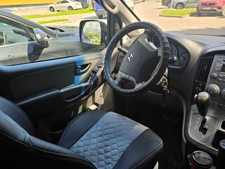 2012 Hyundai H-1 II, чёрный, 1499999 рублей, вид 5