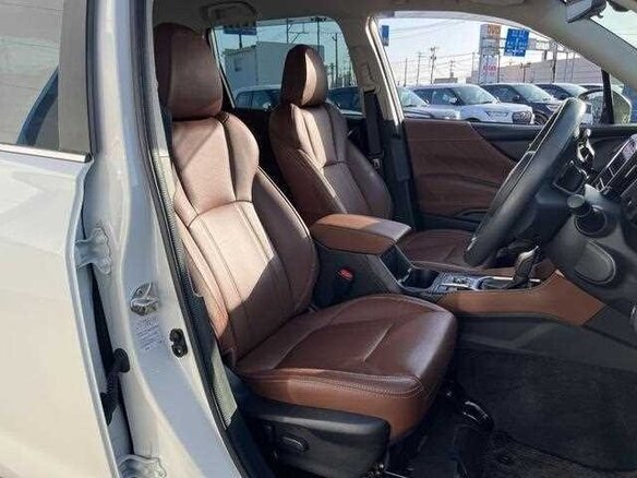 2021 Subaru Forester MHEV V, белый - вид 12