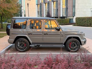 2026 Mercedes-Benz G-Класс AMG 63 AMG II (W465) Рестайлинг, серый, 31800000 рублей, вид 5