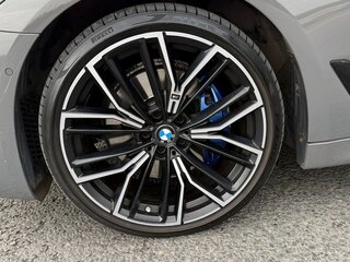 2021 BMW 5 серии 530d xDrive VII (G30/G31/G38) Рестайлинг, серый, 7400000 рублей, вид 5