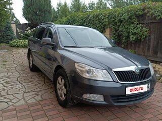 2011 Skoda Octavia II (A5) Рестайлинг, серый, 690000 рублей, вид 3