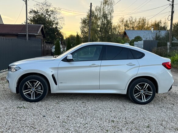 2019 BMW X6 30d II (F16), белый, 5300000 рублей - вид 6