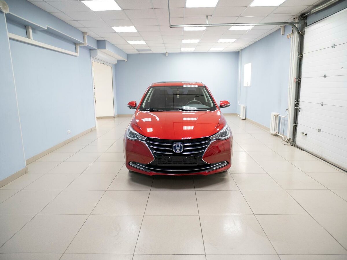 Открыть фотографии: Changan Alsvin